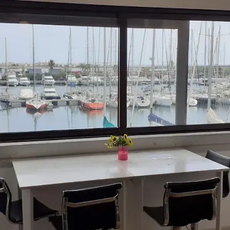 : Vur Sur Le Port Gruissan